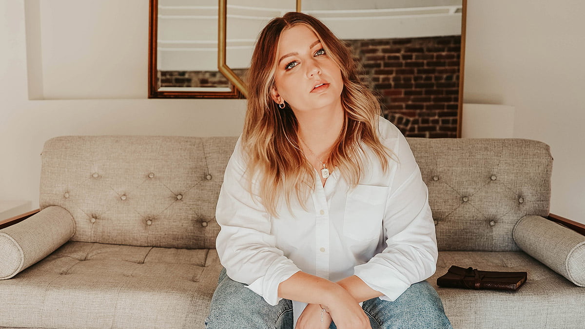 Caron Singer Caron Billings — Singer/Songwriter